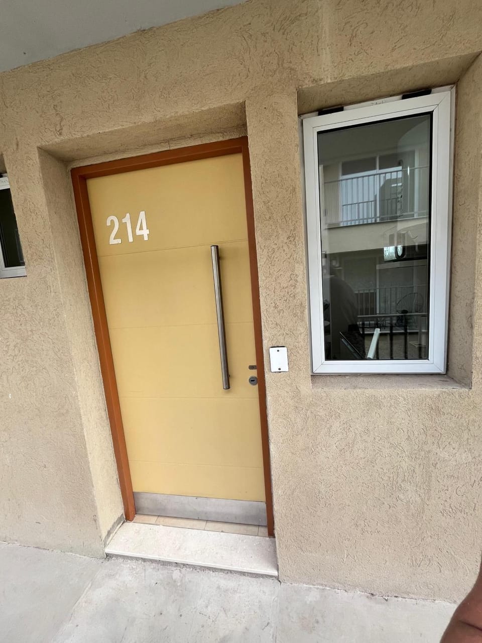 Facade/entrance