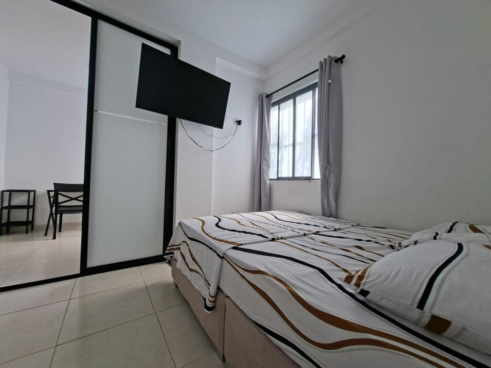 TV and multimedia, Bedroom