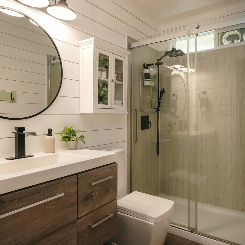 Shower, Bathroom