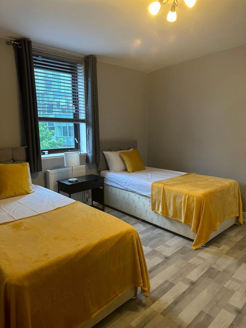 Edinburgh Lauriston 4 bedroom 7 beds duplex Apartment in Edinburgh