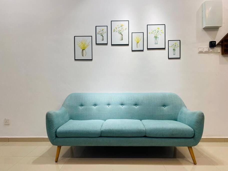 Living room, Decorative detail, Seating area