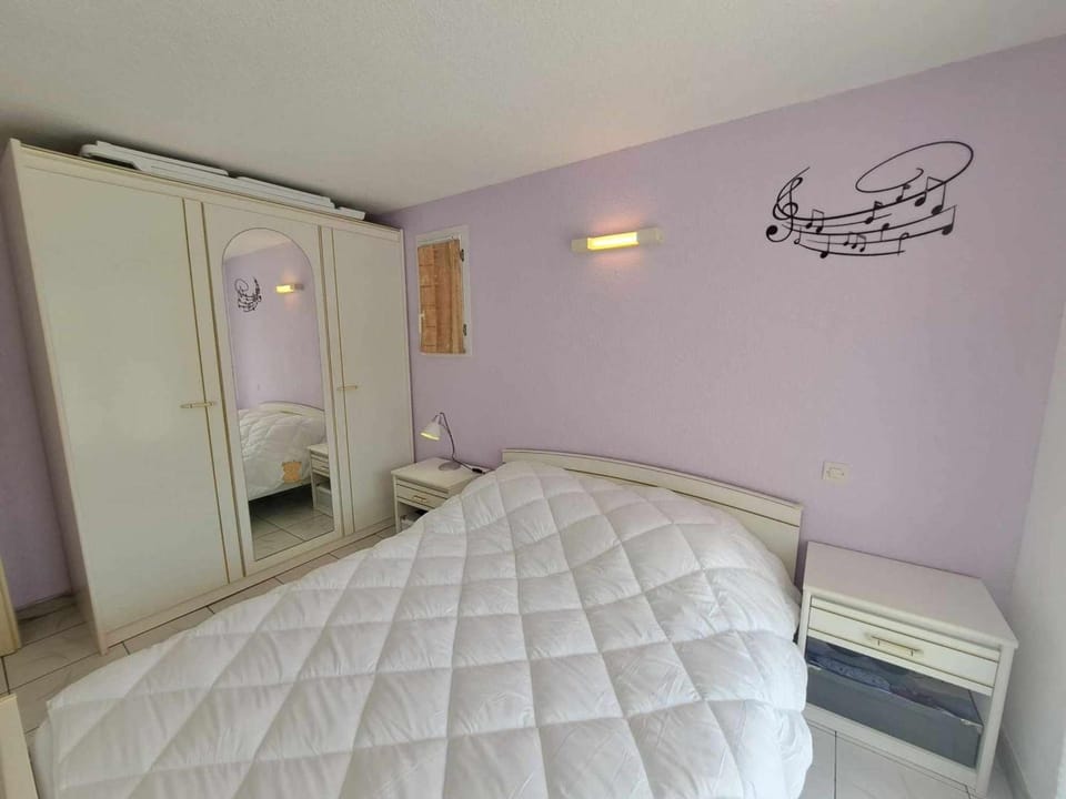 Appartement 2 pièces mezzanine accès plage, parking privé ! - FR-1-326-831 Apartment in Marseillan