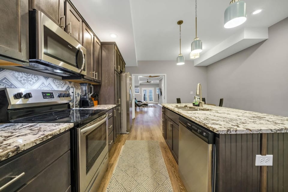1271 S Preston St Apartment in Jefferson County