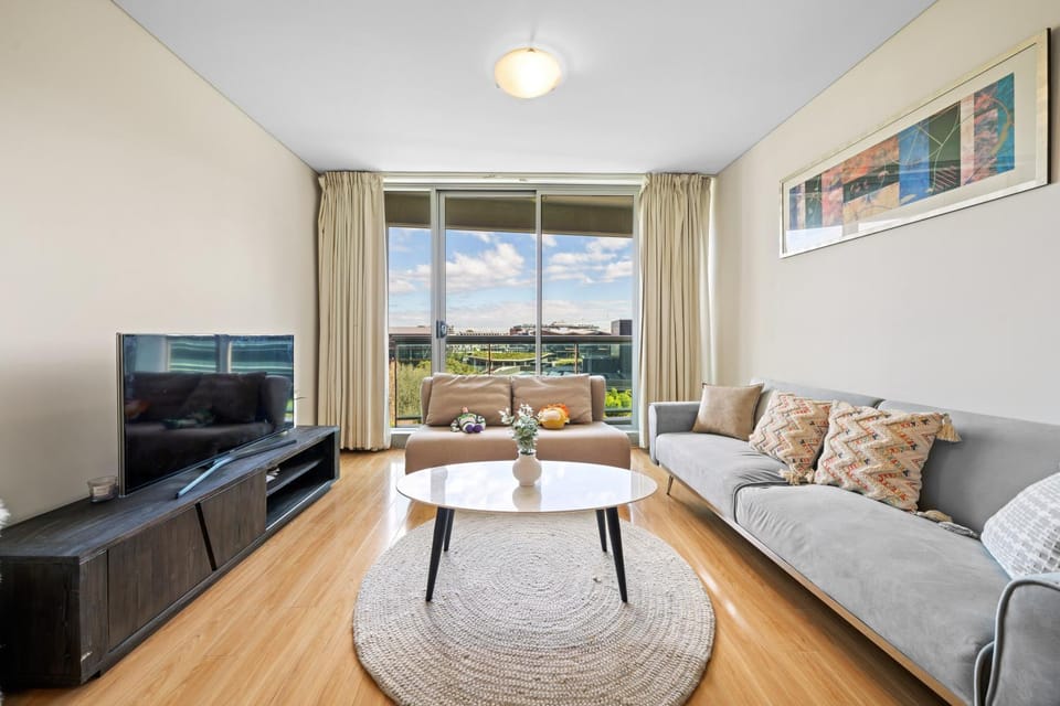 CBD 3BR Apt Walk to Town Hall, QVB & ICC & Darling Harbour Apartment in Sydney