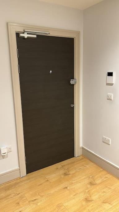 Cozy and Comfortable Studio Apartment in Kingston upon Thames