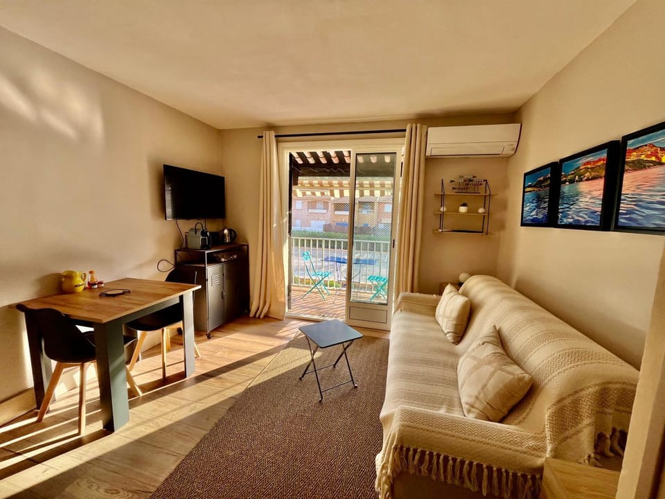 Studio cosy en bord de mer Apartment in La Cadière-d'Azur