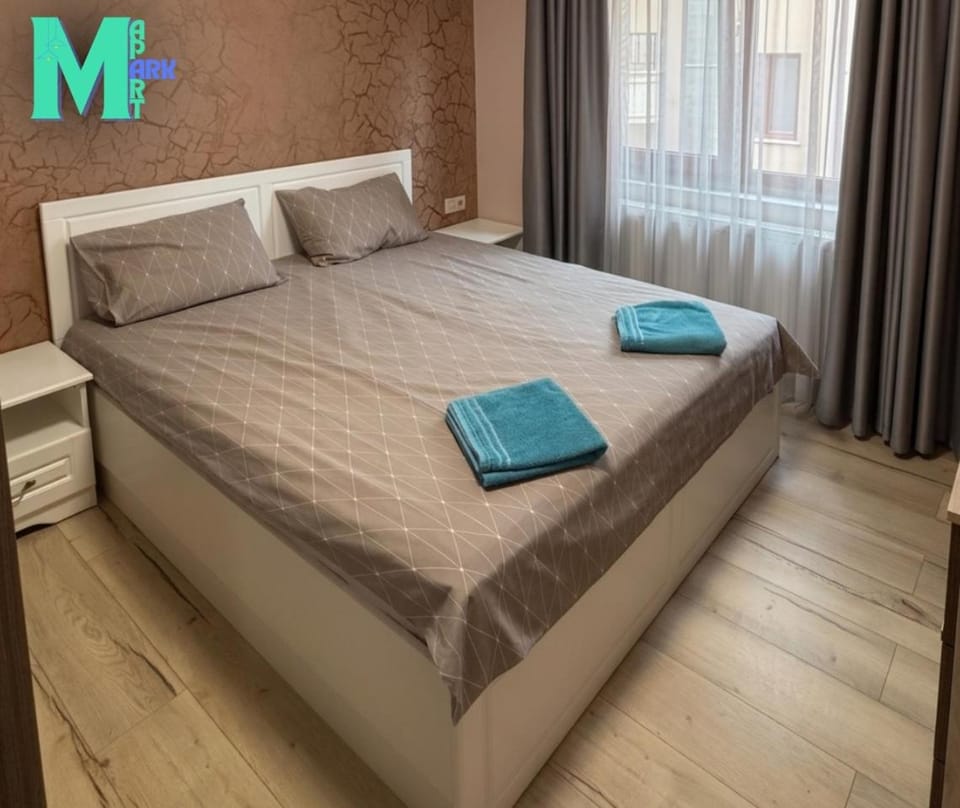 MarkApart 3 - Ruse City Center - Garage Apartment in Ruse