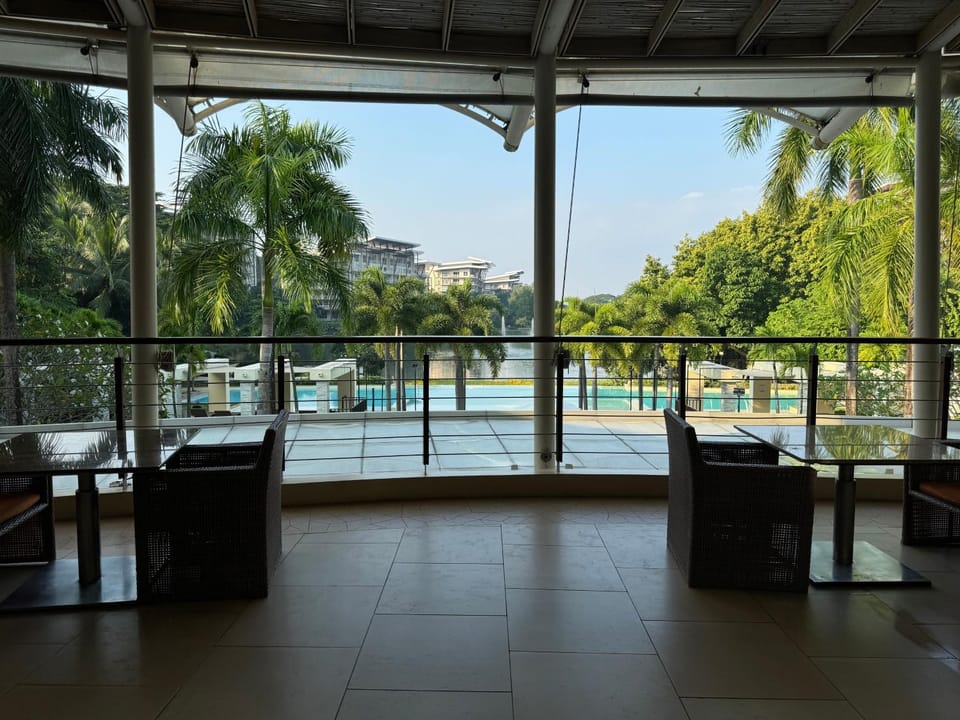 Lounge or bar, Pool view, Swimming pool