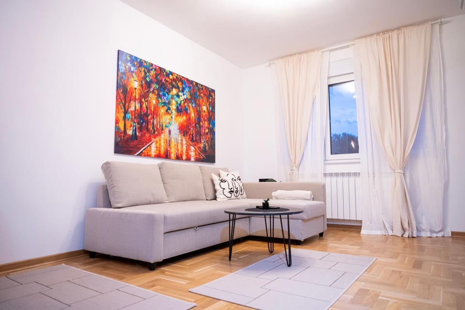 Andrej Lux Apartment in Belgrade