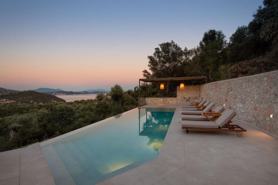 Property building, Mountain view, Sea view, Swimming pool
