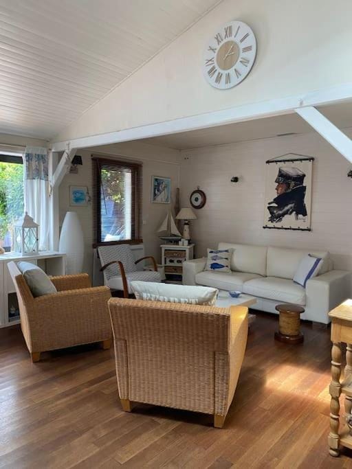 Villa avec piscine au bassin d'Arcachon House in Gujan-Mestras