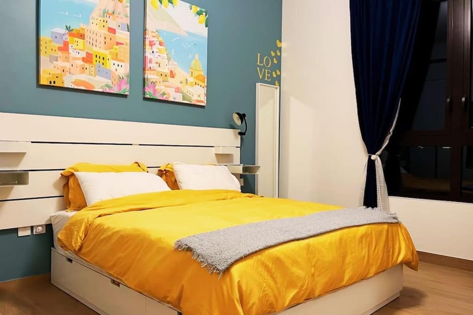 Bed, Bedroom