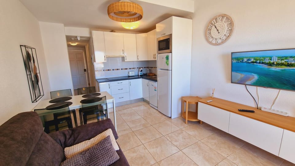 TV and multimedia, Living room, stove