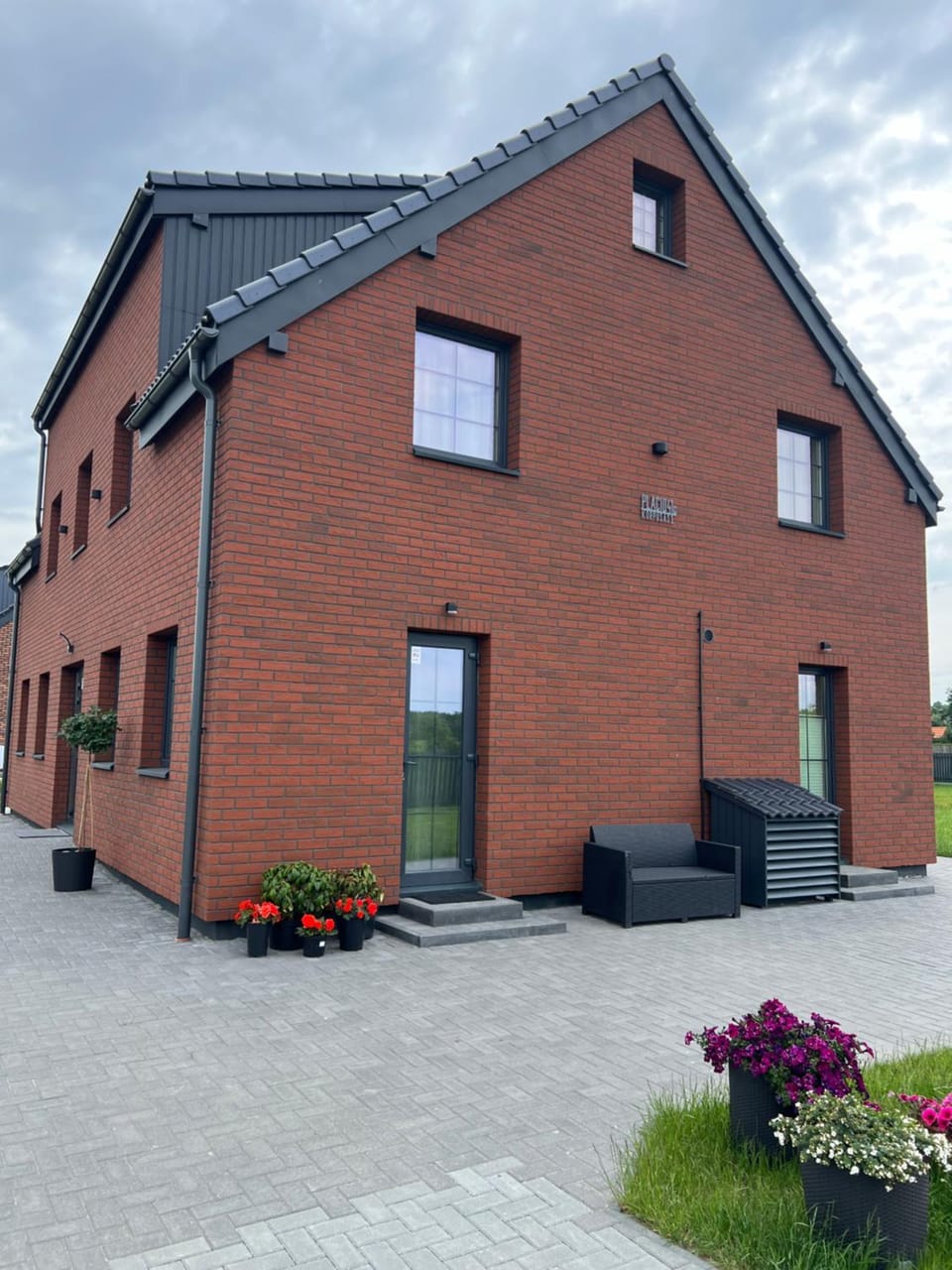 Property building, Garden, Garden view