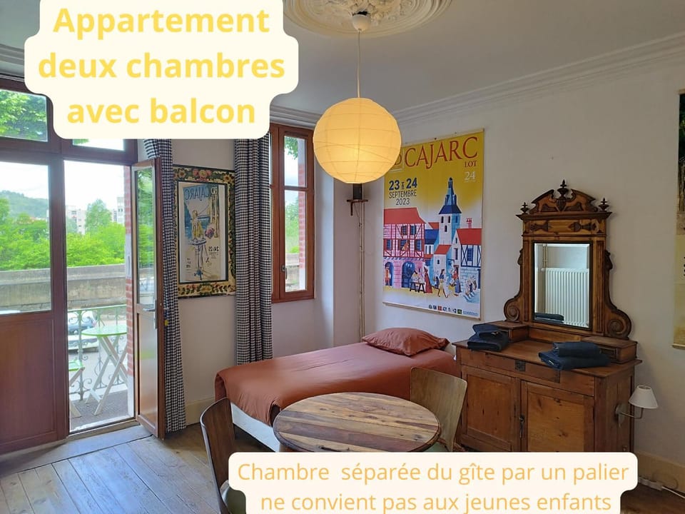 Par Saint Georges ! Apartment in Cahors