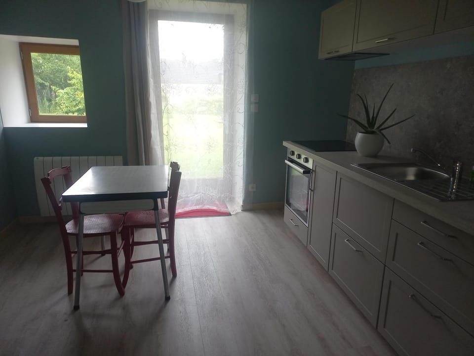 Le studio bleu Apartment in Centre-Val de Loire