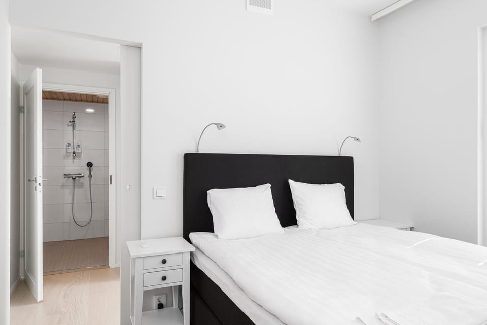 Bathroom, Bedroom