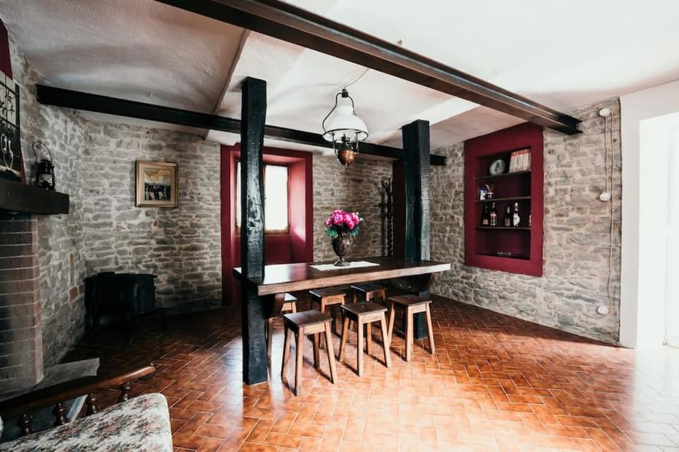 La Casa di Elso con piscina House in Piedmont