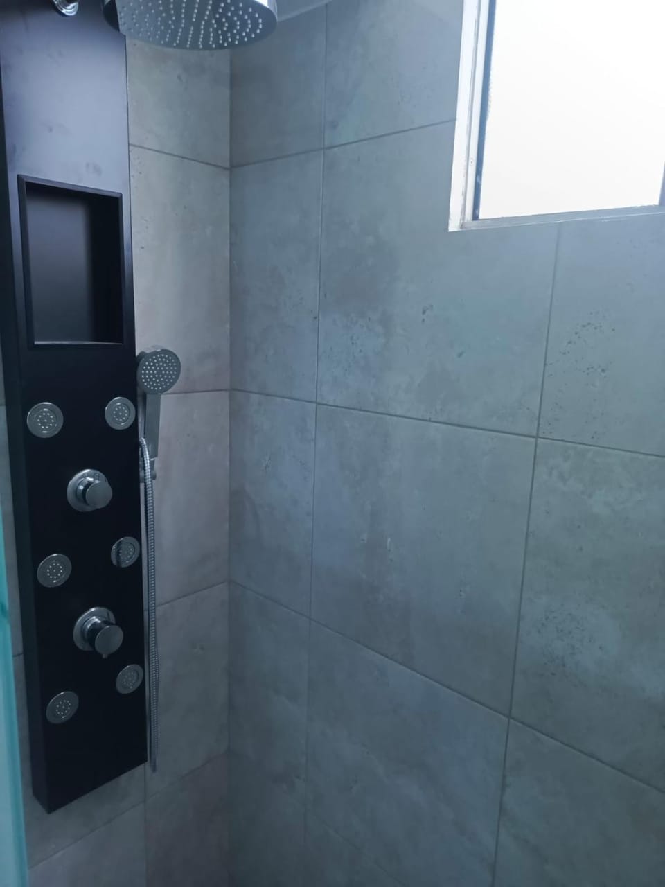 Spacious private rooms close to American Embassy Vacation rental in Quito