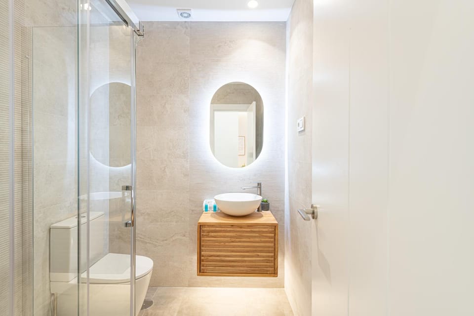 Shower, Bathroom