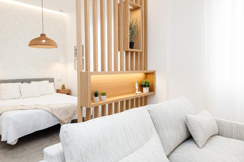 Bed, Living room, Photo of the whole room, Bedroom