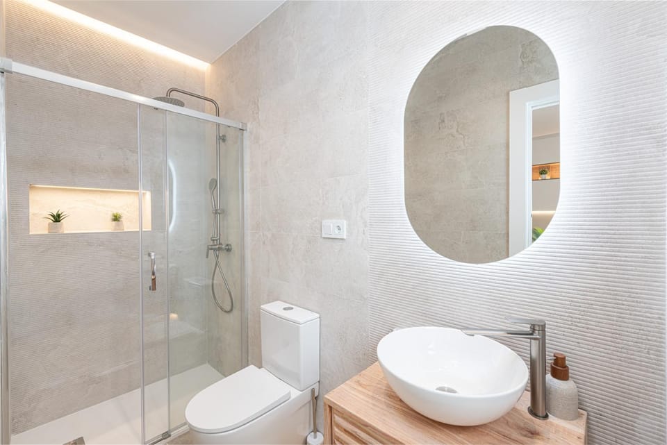 Shower, Bathroom