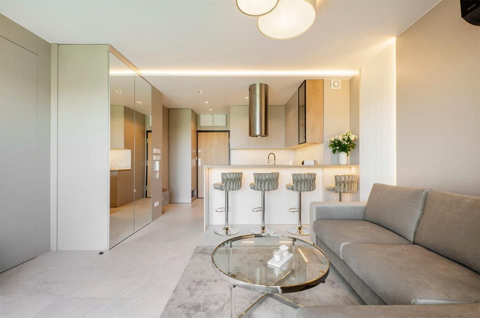 Kitchen or kitchenette, Living room, Seating area, Dining area