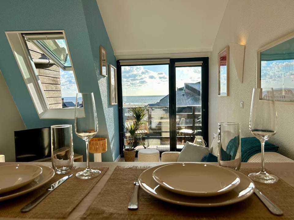 Mini duplex vue imprenable Apartment in Deauville