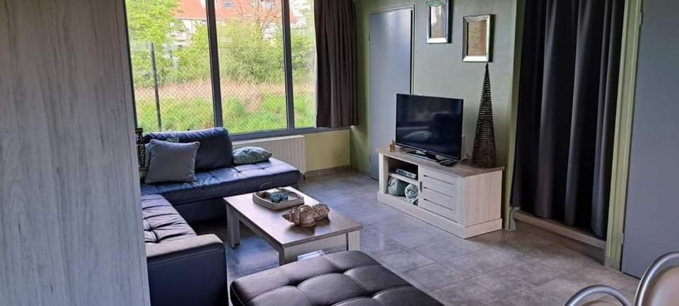 TV and multimedia, Seating area