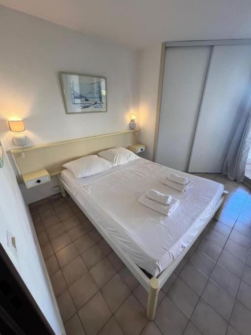 1 Bed Antibes les pins with Pool Apartment in Antibes