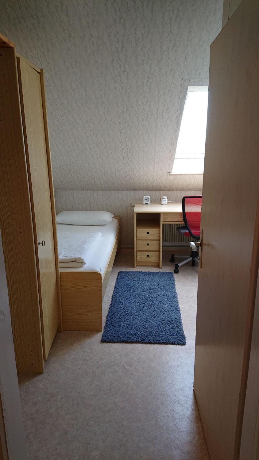 Bed, Photo of the whole room, Bedroom, wardrobe