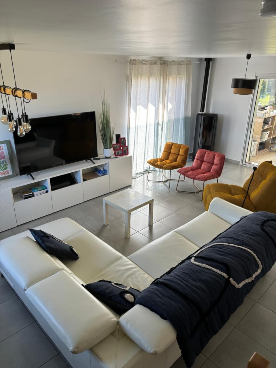 Communal lounge/ TV room, TV and multimedia