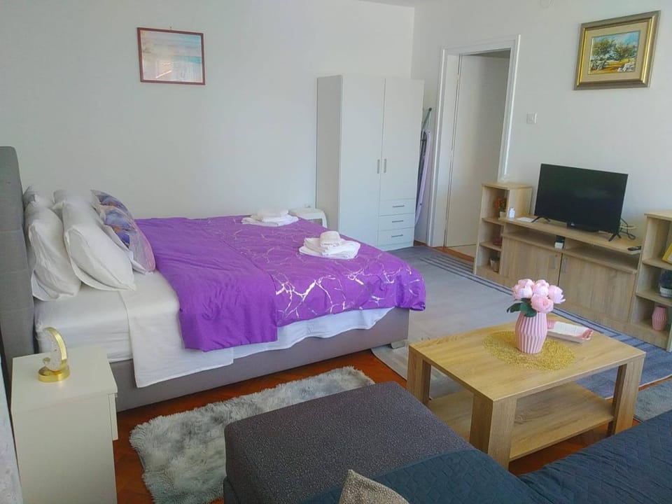 Summer Sparkle Apartment in Pula