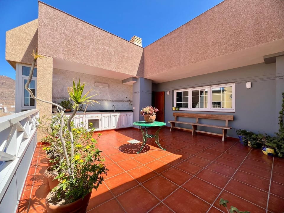 Property building, Patio, Day, Garden, View (from property/room), Balcony/Terrace