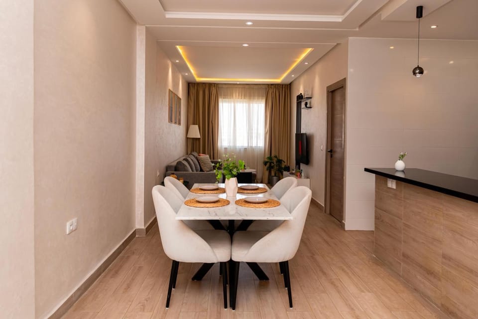 Appartement Haut Standing en face de la Marina et à 200m du port de Tanger - Appt 2 Apartment in Tangier