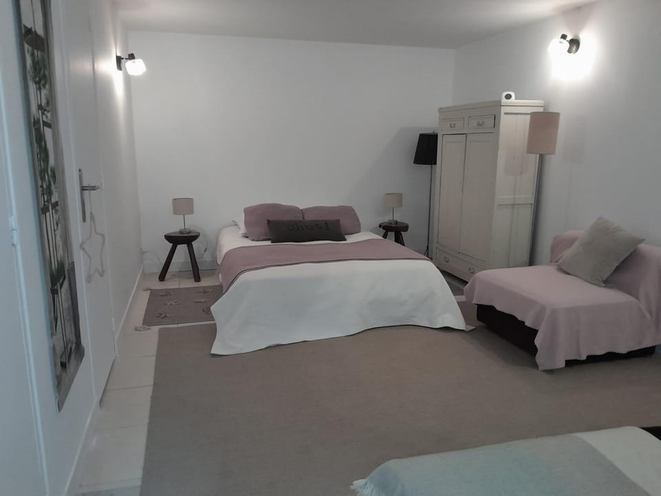 Location JO Vacation rental in Île-de-France