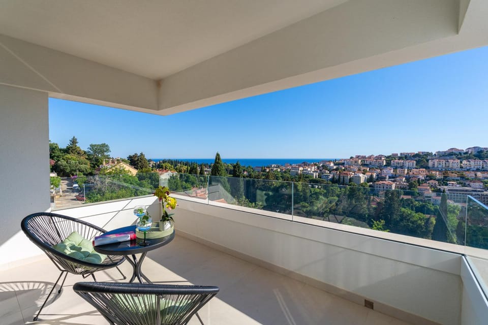 View (from property/room), Balcony/Terrace, Sea view