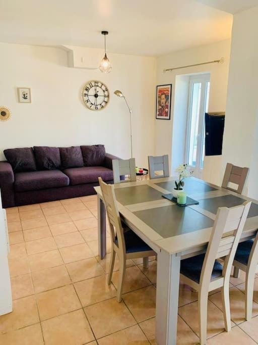 Gîte Aubiacais 10 personnes House in Nouvelle-Aquitaine