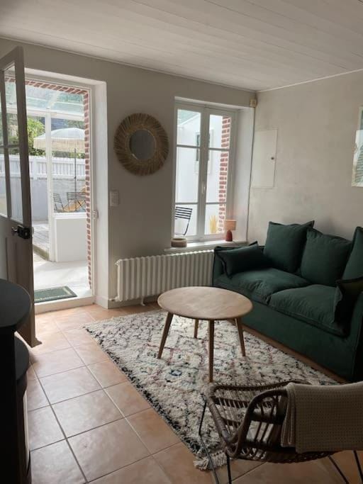 Le Cabanon de Paulo - 350m Plage - Terrasse ext House in Étretat