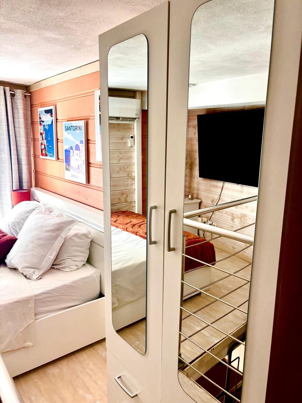 Duplex neuf à 30s des plages Apartment in Antibes