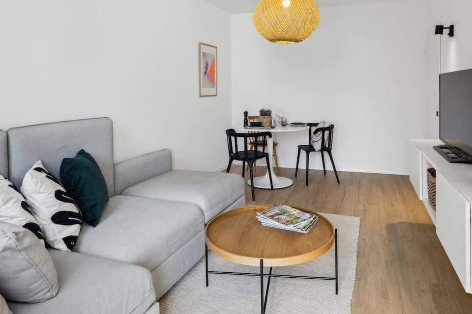 TOP Apartment - Parkplatz, Citynah, Lift - Nähe DUS & Dortmund & Köln & Essen Apartment in Wuppertal
