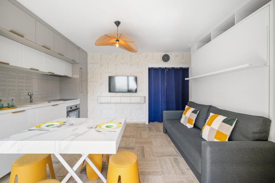 LES MIRADORS - Calme - Piscine - Parking privé - Apartment in Menton