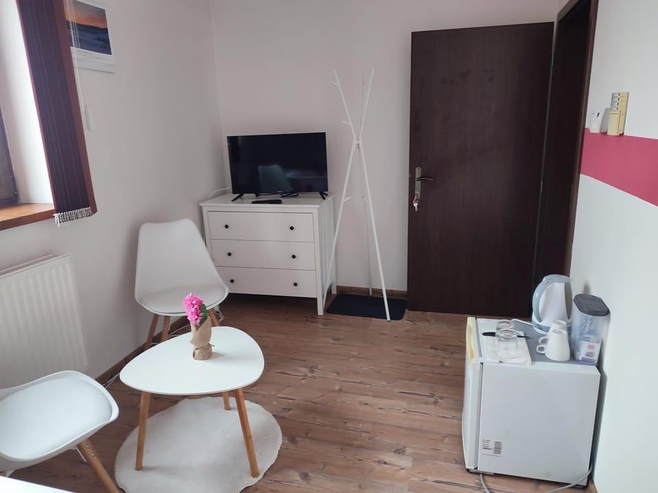TV and multimedia, Coffee/tea facilities