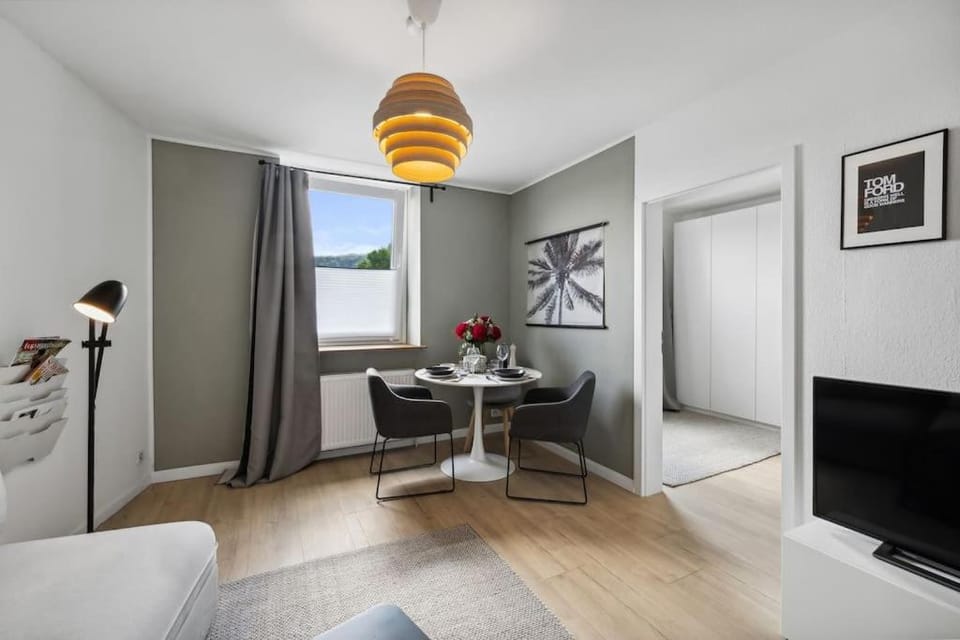 Stylisches Apartment, Parkplatz, Nähe DUS & Dortmund & Köln & Essen Apartment in Wuppertal