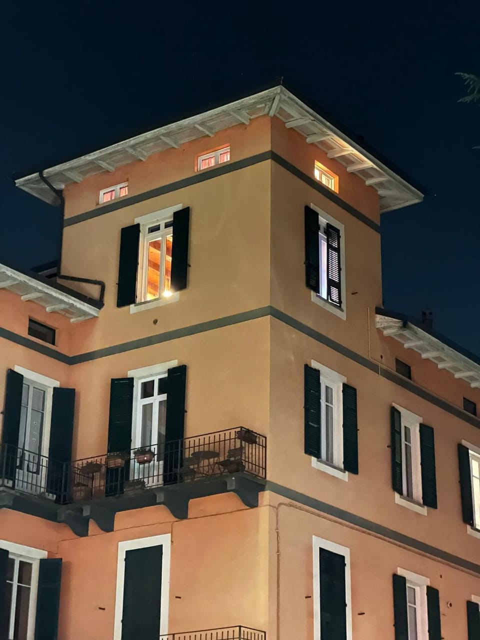 Property building, Night