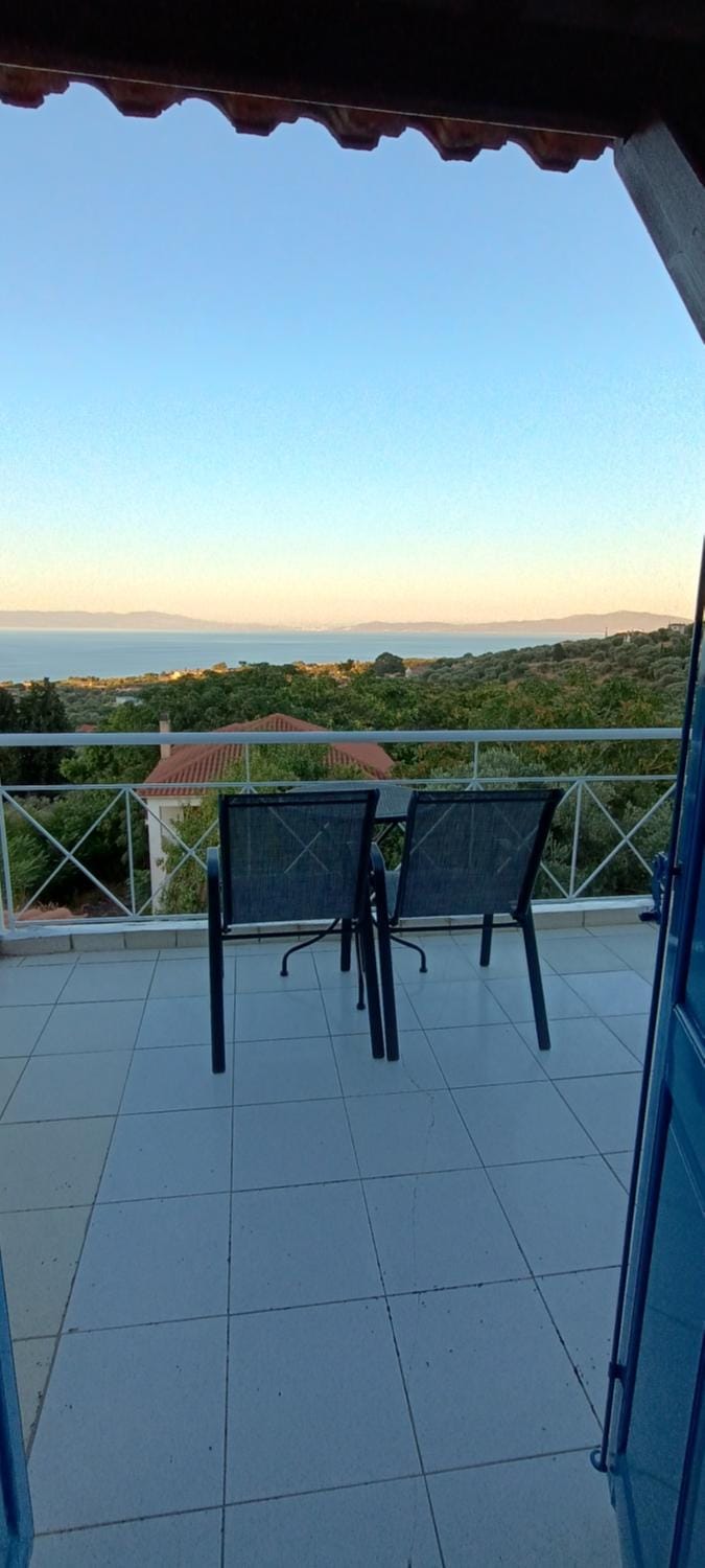 Pafsilipo Studios Apartment in Decentralized Administration of the Aegean