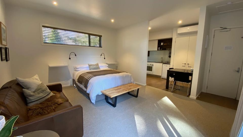 Living room, Bedroom