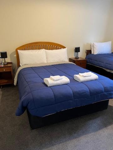 Kowhai Lodge House in Manawatū-Whanganui, New Zealand