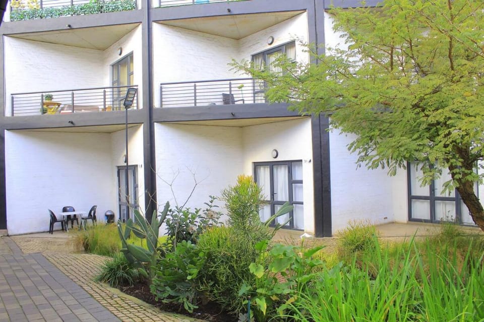 Cozy 116 Craftmanship Maboneng Apartment in Johannesburg
