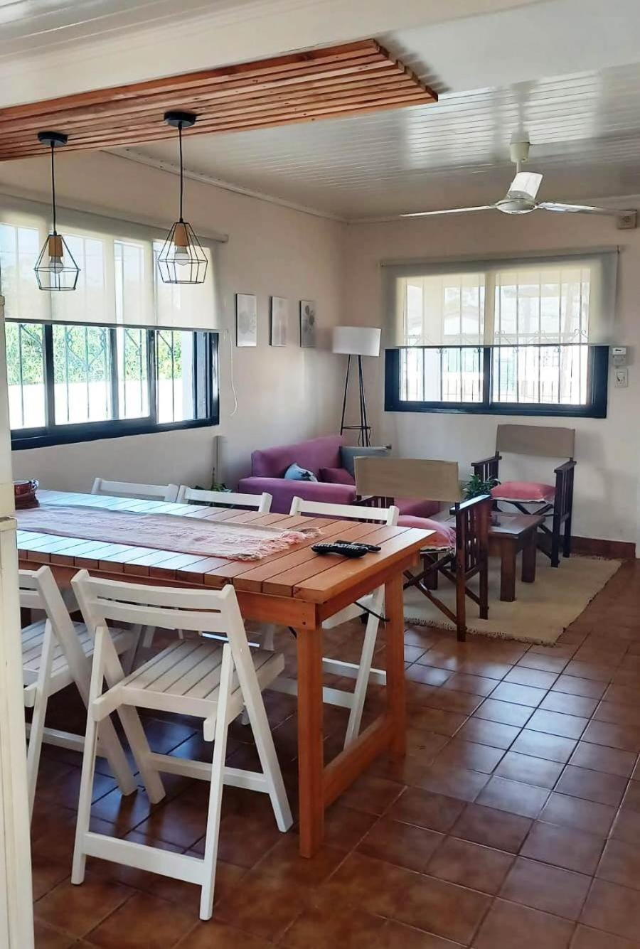 Basilia, Casa con pileta para 6 personas con garaje para 2 vehículos House in Posadas